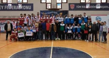 Erkekler Salon Hokeyi Süper Lig 2. etabı şampiyonu Gaziantep Polisgücü