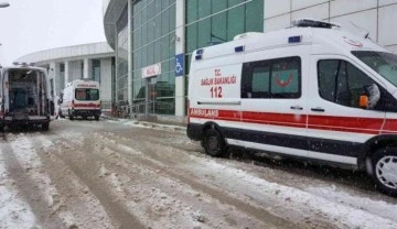 Erzincan'da soba gazı zehirlenmesi: 2 aileden 8 kişi hastaneye kaldırıldı!
