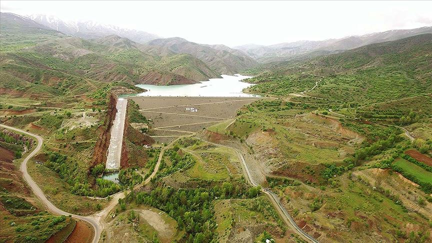 Erzurum’dan doğan nehirler toprağa can, ülkeye enerji veriyor