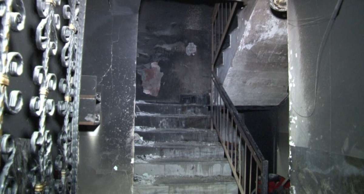 Esenler'de korkutan yangın: Mahsur kalan 30 kişi tahliye edildi