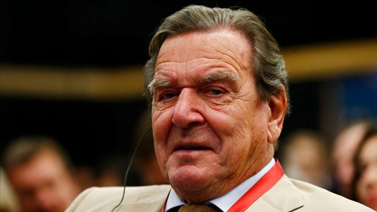 Eski Almanya Başbakanı Schröder'den Avrupa'ya Türkiye'yle daha yakın iş birliği çağrı