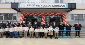 Eski Devlet Bakanı Alagöz’ün adının verildiği okul törenle açıldı
