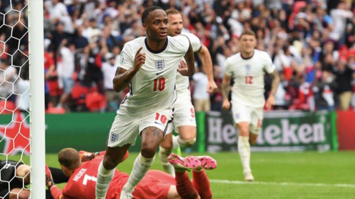 EURO 2020 Son 16 Turu'nda Almanya'yı 2-0 yenen İngiltere, çeyrek finale yükseldi