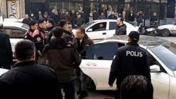 Eyüpsultan'da taranan otomobilin arkasından suç örgütleri çıktı!