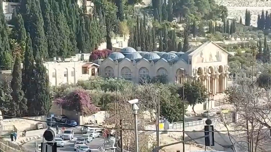 Fanatik Yahudi Kudüs'te kilise yakma girişiminde bulundu