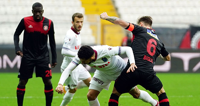 Fatih Karagümrük, evinde Trabzonspor'a mağlup oldu