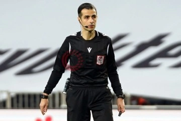Fatih Karagümrük - Trabzonspor maçının VAR hakemi Mete Kalkavan