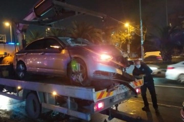 Fatih’te iki aracın çarpıştığı kazada 6 kişi yaralandı