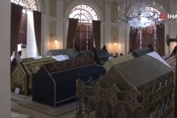 Fatih’te restorasyonu tamamlanan türbeler yeniden ziyarete açıldı