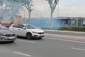 Fatih'te tramvayda korkutan yangın