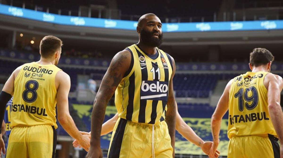 Fenerbahçe Beko'da 6 oyuncuyla yollar ayrıldı