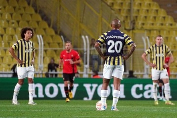 Fenerbahçe - Rennes Maçı Canlı Anlatım!