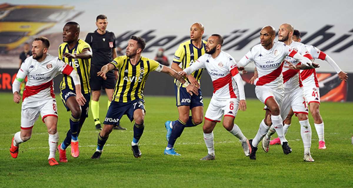 Fenerbahçe sahasında Antalyaspor ile berabere kaldı
