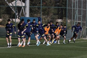 Fenerbahçe, Sivasspor maçı hazırlıklarını sürdürdü