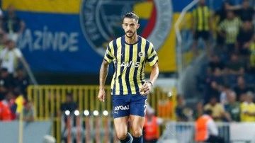 Fenerbah&ccedil;e'de ilk ayrılık kesinleşti!