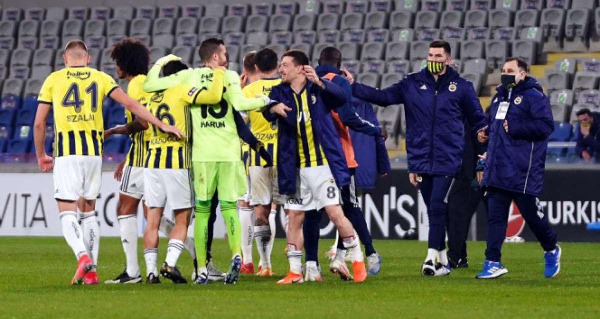 Fenerbahçe'de kadroda 2 değişiklik