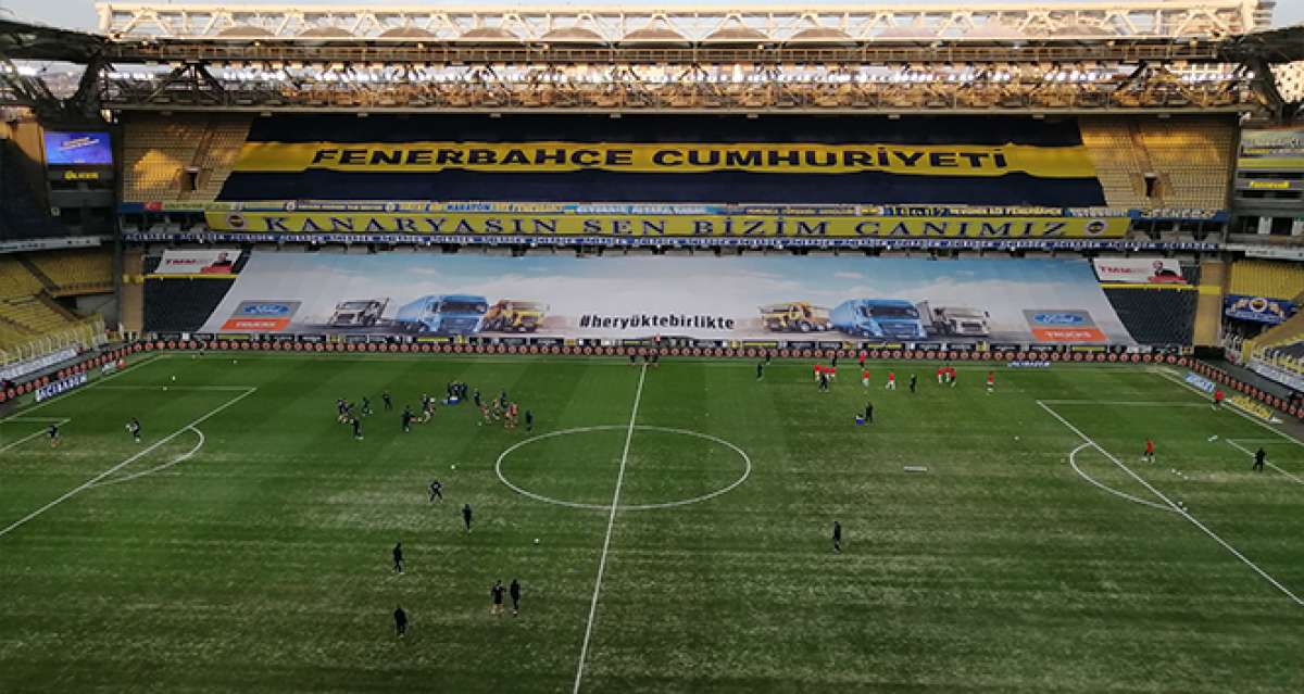 Fenerbahçe'de zemin onarılıyor