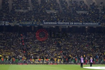 Fenerbahçeli 25 bin taraftar Olimpiyat Stadı’nda