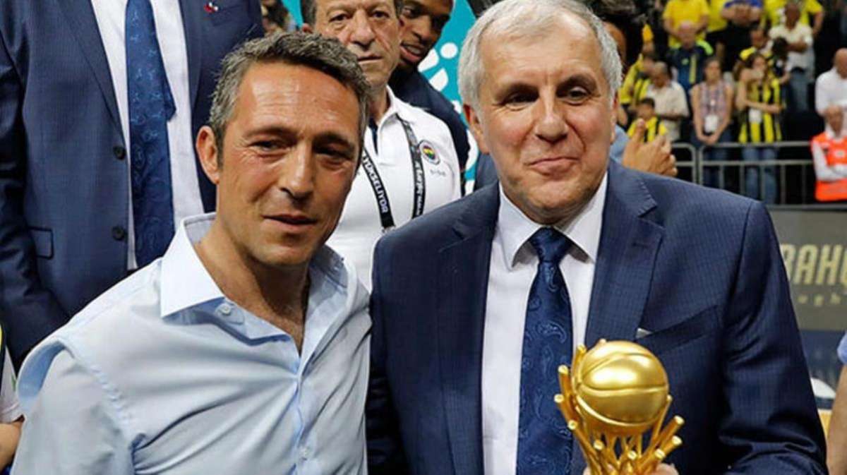Fenerbahçe'nin sembol isimlerinden Obradovic, Euroleague'deki rakibe imza atıyor