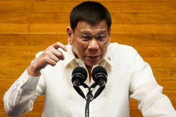 Filipinler Devlet Başkanı Duterte: 'Siyaseti bırakıyorum'