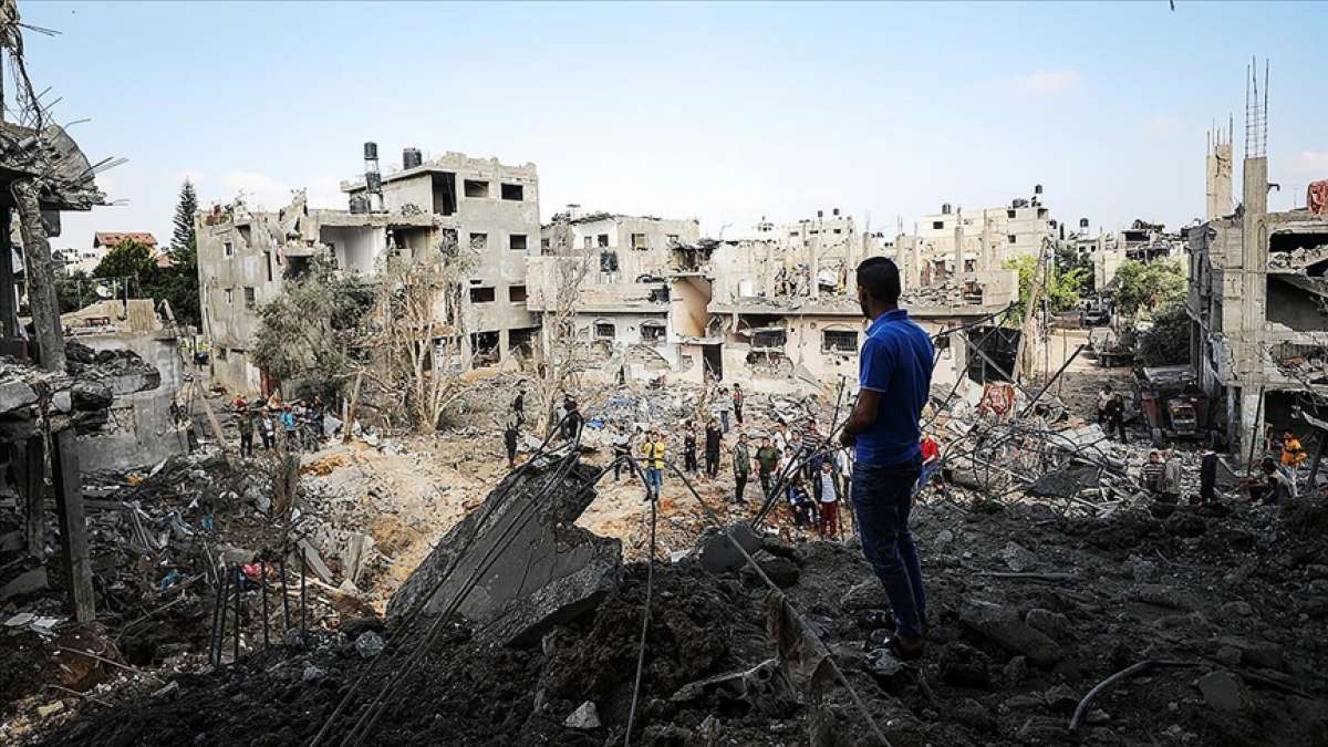 Filistin Dışişleri Bakanı: Gazze'ye yönelik saldırılarda 10 binden fazla kişi yerinden edildi