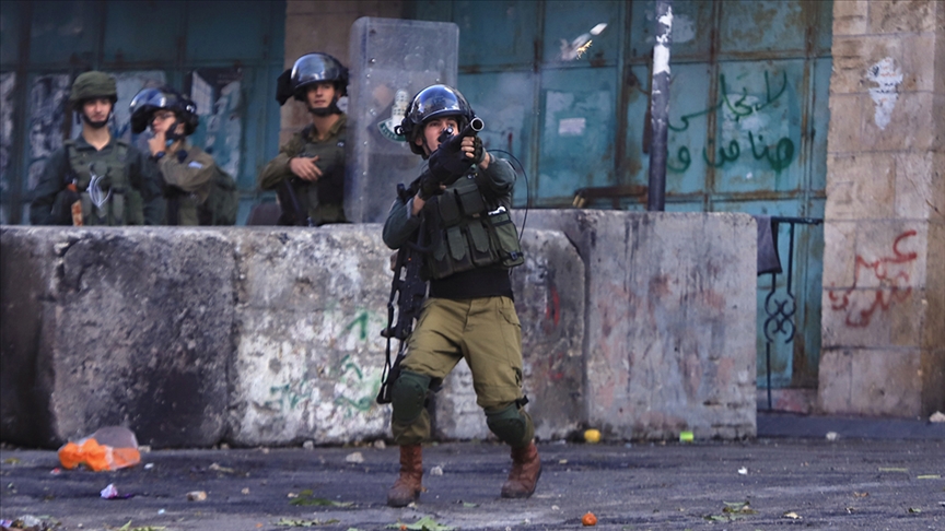 Filistin, İsrail askerlerinin Batı Şeria'daki hastane saldırısını kınadı