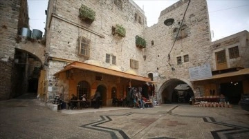 Filistin'in iki asırlık kahvehanesi İsrail'in baskıları ve Yahudi yerleşimlerine karşı dir