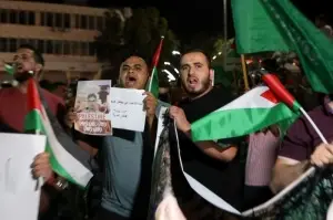 Filistinli tutuklulara destek gösterisine İsrail askerlerinden plastik mermili müdahale