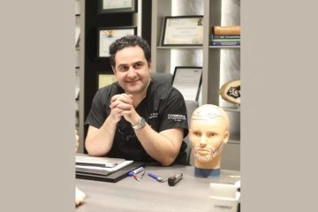 Francesco Totti, Cosmedica ile ortaklığını sosyal medyada duyurdu