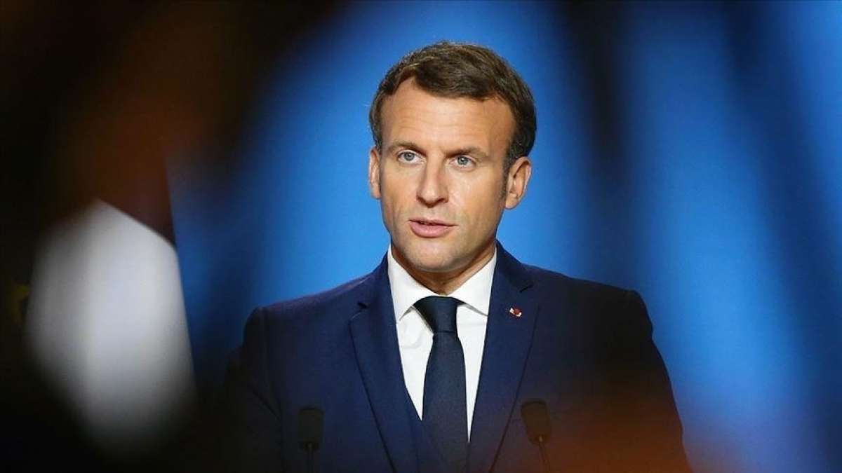 Fransa Cumhurbaşkanı Macron'a tokat atan kişiye 18 ay hapis cezası