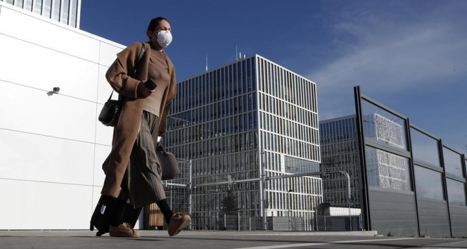 Fransa'da son 24 saatte korona virüsten 292 ölüm