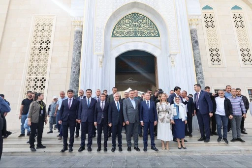 Fuat Oktay Gaziantep’te vatandaşlarla buluştu