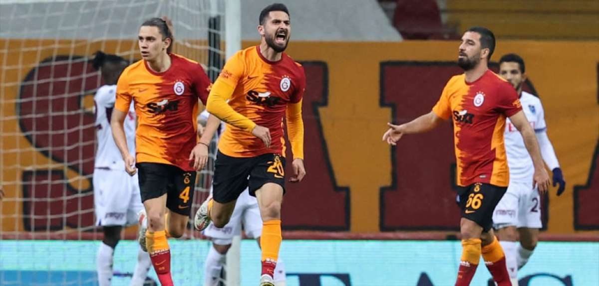 Galatasaray 4 eksikle Antalya yolcusu!