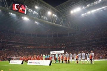 Galatasaray-Beşiktaş Canlı Anlatım