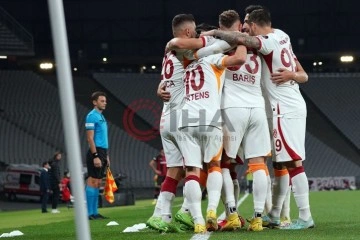 Galatasaray deplasmandaki 4. galibiyetini aldı