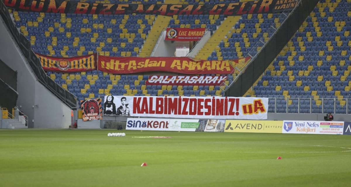 Galatasaray taraftarı vefat eden MKE Ankaragücü taraftarları Eren ve Mert'i unutmadı
