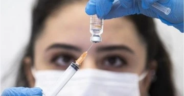 Fahrettin Koca'dan flaş zorunlu aşı açıklaması!