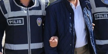 FETÖ'nün sözde &quot;Gaziantep imamı&quot;na verilen 15 yıl hapis cezası onandı