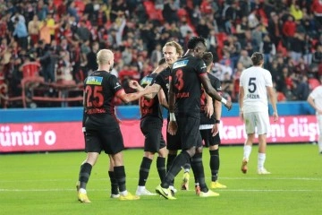 Gaziantep FK kupada farklı turladı!