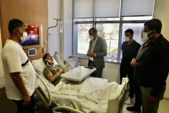 Karataş, El-Bab'da yaralan askerleri ziyaret etti