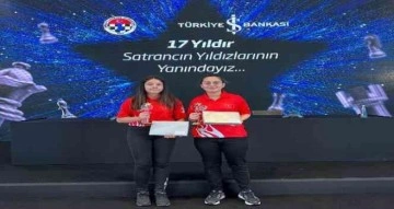 Gaziantep Kolej Vakfı’nın satrançtaki yıldızları ödüllendirildi
