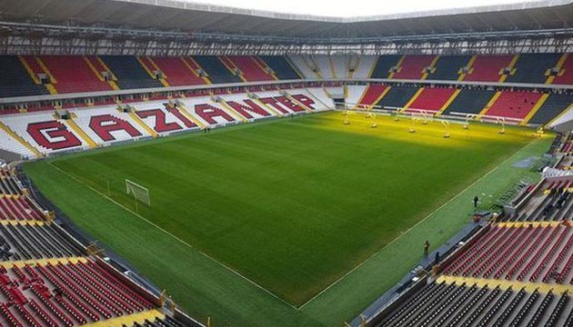Gaziantep Stadı'nın adı ne?