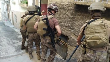 Gaziantep'te 18 ikamete yönelik şok uyuşturucu operasyonu