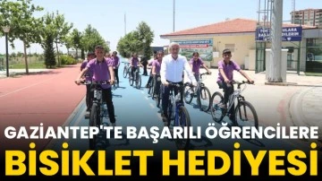 Gaziantep'te başarılı öğrencilere bisiklet hediyesi