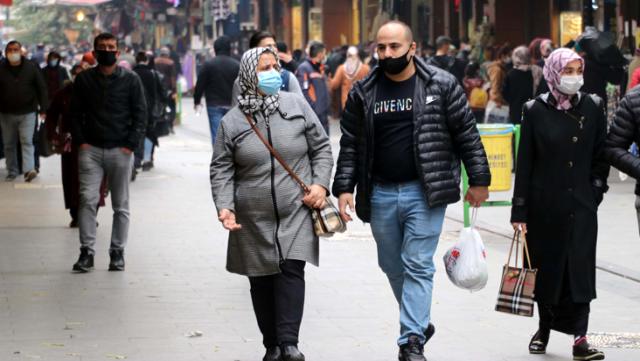 Gaziantep'te cadde ve sokaklarda yemek yenilmesi yasaklandı