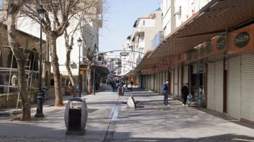 Gaziantep'te Çarşı Esnafının işleri kesat!