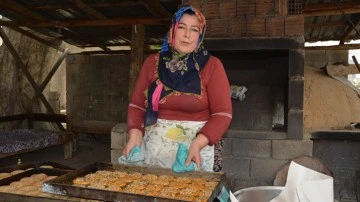 Gaziantep'te ramazan geleneği kömbe üretimi sürüyor