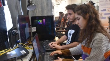 Gaziantep'teki teknoloji merkezinden 1 yılda yaklaşık 3 bin kişi faydalandı