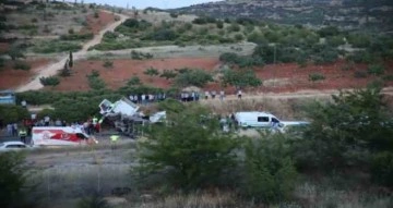 Gaziantep'te zincirleme kaza: 3 ölü, 5 yaralı