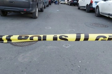 Gaziosmanpaşa’da araçtan rastgele ateş açıldı: 2 yaralı